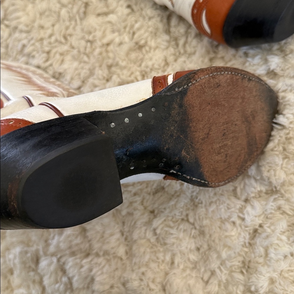 Tony Lama white and brown cowboy boots two toned wing tip vintage collectors 8 - Picture 9 of 17